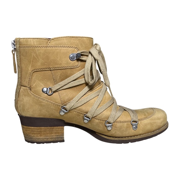 Merrell Women's Size 10 Shiloh II Boots Beige Leather Zip Booties Chunky Heels - Picture 5 of 13